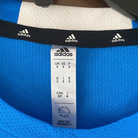 Adidas Short Sleeve Mesh Top Tee Bundle size Small in Blue - Picture 3 of 6